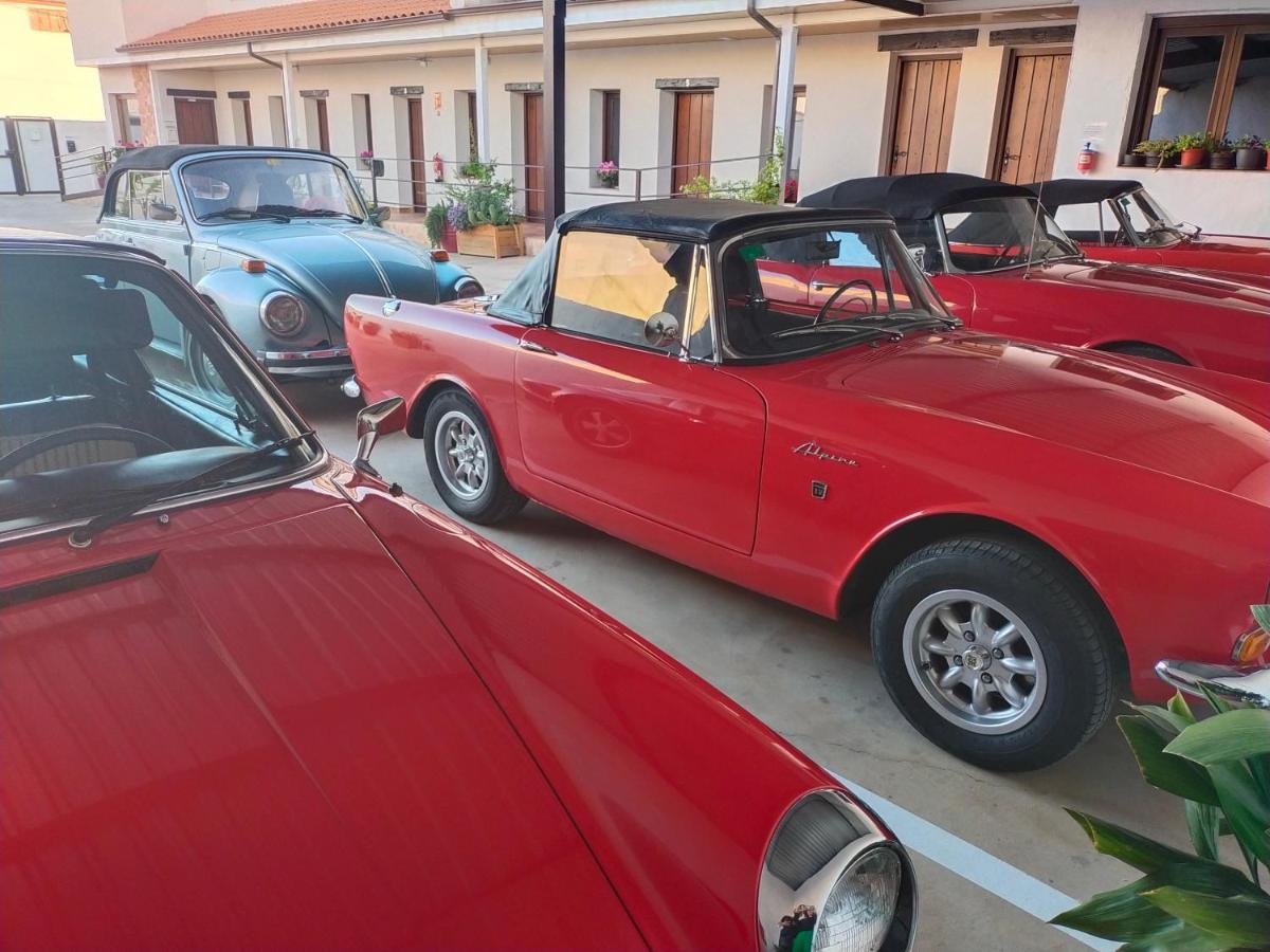 Hostal Almagro - Parking Exterior foto